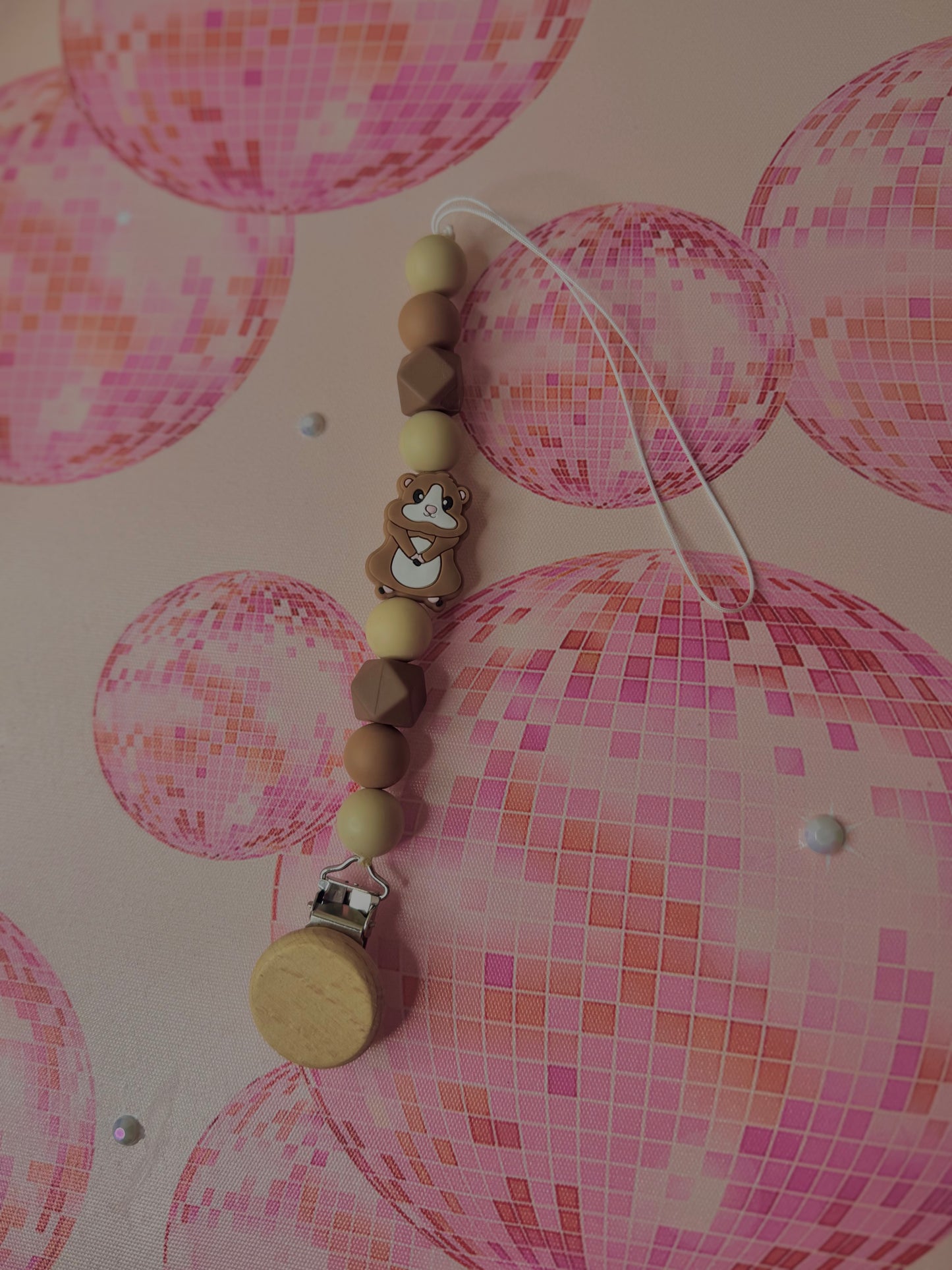 Guinea Pig Pacifer Clip