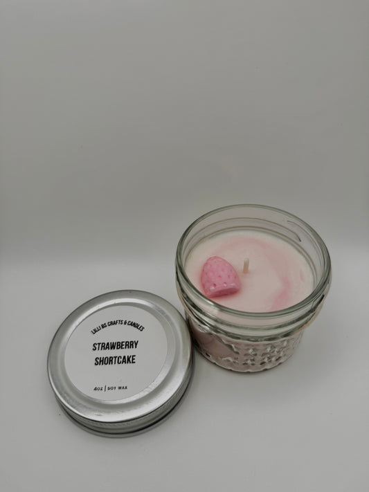 4oz Strawberry Shortcake Candle
